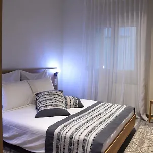 Alpinia N Lotus Apts. Θεσσαλονίκη